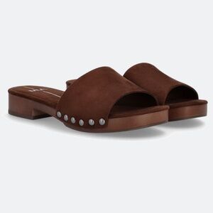 Xonia Sandal